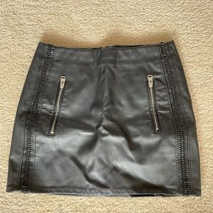 Express leather skirt